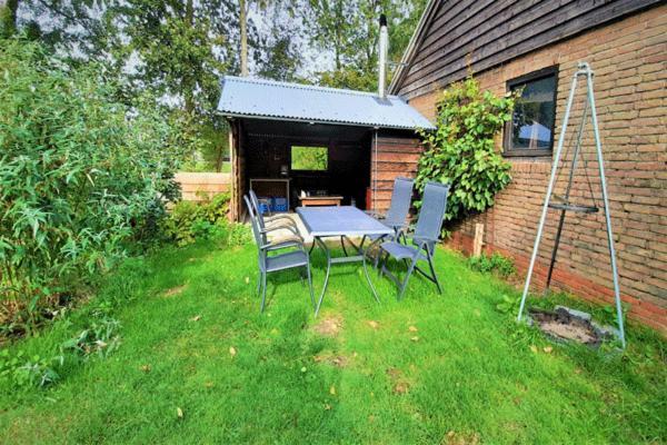 Vakantiehuis Met Jacuzzi 4 Personen Giethoorn Bagian luar foto